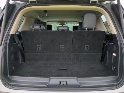 Used 2024 Ford Expedition XLT RWD image 24