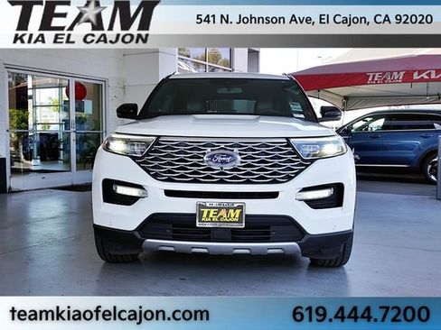 Used 2021 Ford Explorer Platinum w/ Equipment Group 601A AWD/4WD image 4