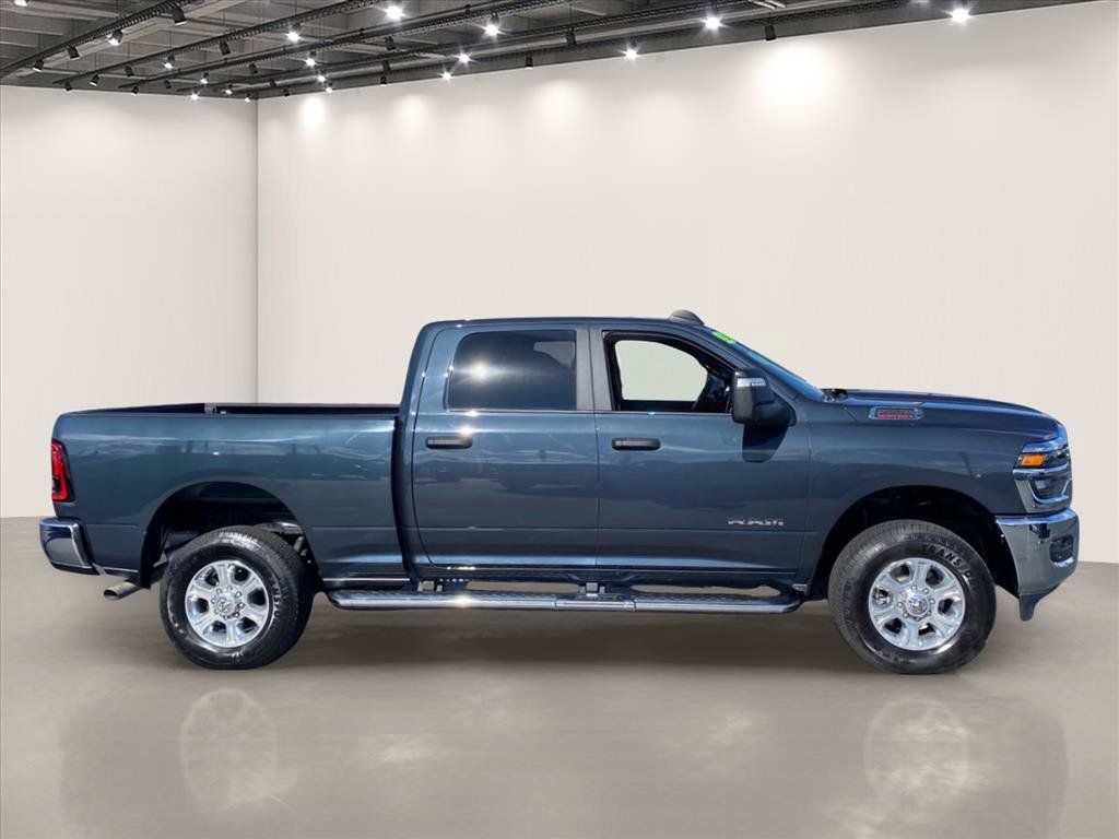 Used 2026 RAM 2500 Big Horn AWD/4WD image 8
