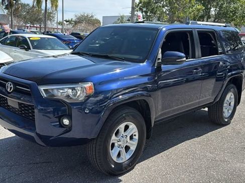 Used 2022 Toyota 4Runner SR5 Premium w/ Moonroof Package image 3