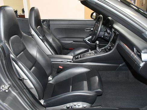 Used 2013 Porsche 911 Carrera RWD image 50