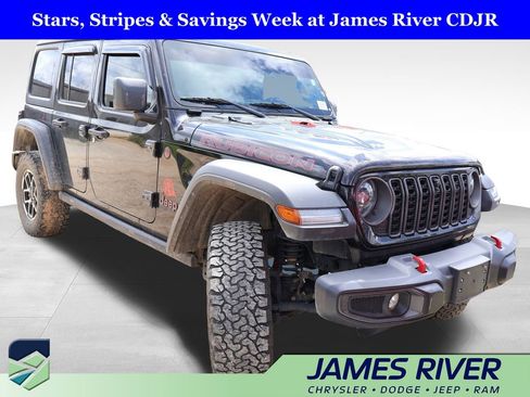Used 2024 Jeep Wrangler Unlimited Rubicon w/ Technology Group AWD/4WD image 4