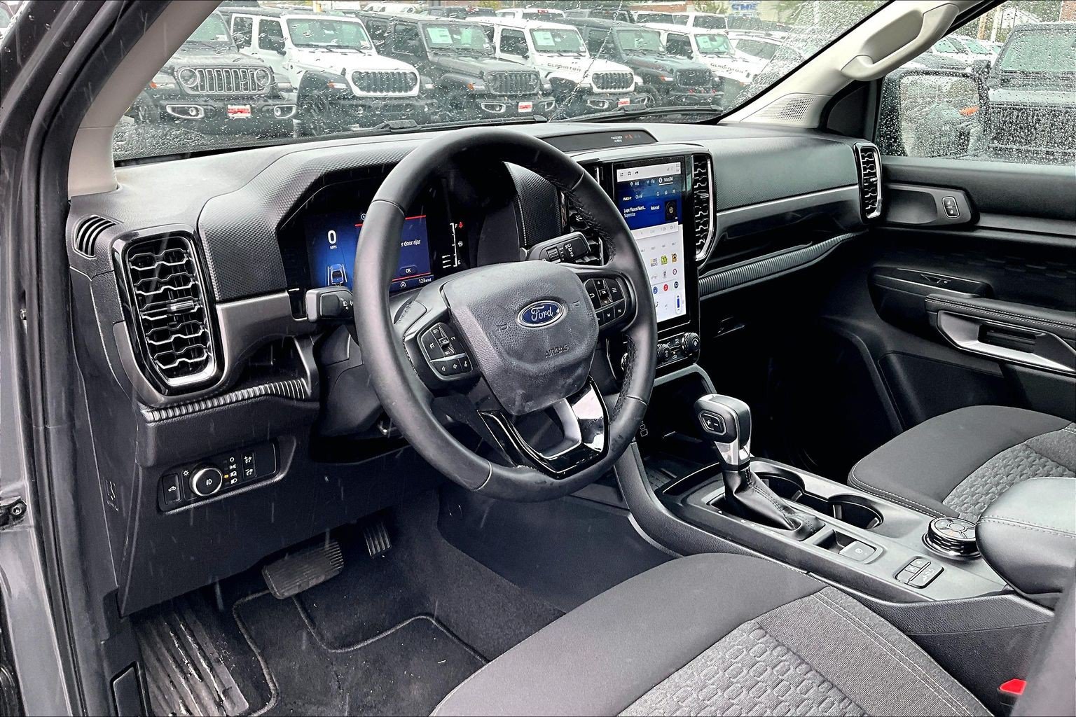 Used 2024 Ford Ranger XLT w/ FX4 Off-Road Package AWD/4WD image 11