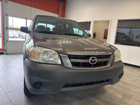Used 2006 MAZDA Tribute I image 5