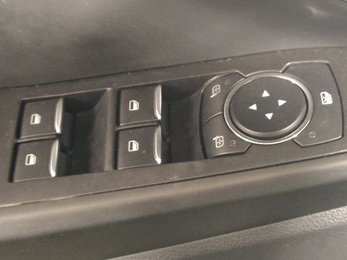 Used 2021 Ford Explorer 2WD image 27