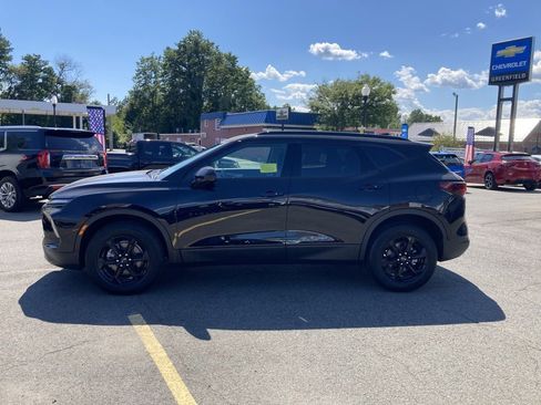 New 2025 Chevrolet Blazer LT w/ Midnight/Sport Edition image 4