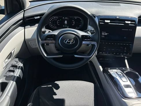 Used 2024 Hyundai Tucson Blue AWD/4WD image 16