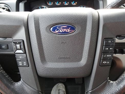 Used 2014 Ford F150 XLT w/ Equipment Group 302A Luxury AWD/4WD image 27