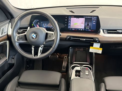 Used 2025 BMW X1 xDrive28i w/ M Sport Package AWD/4WD image 28