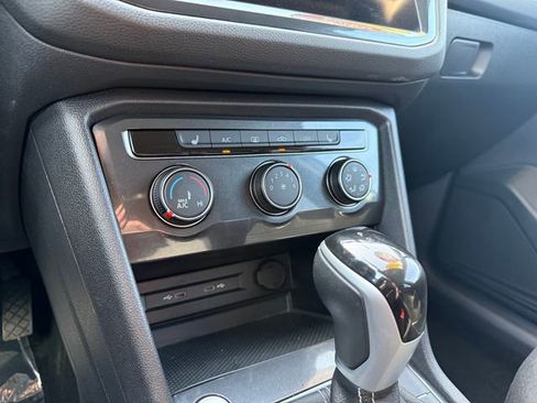 Used 2024 Volkswagen Tiguan S image 51