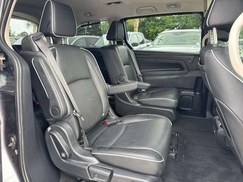 Used 2025 Honda Odyssey Touring image 10