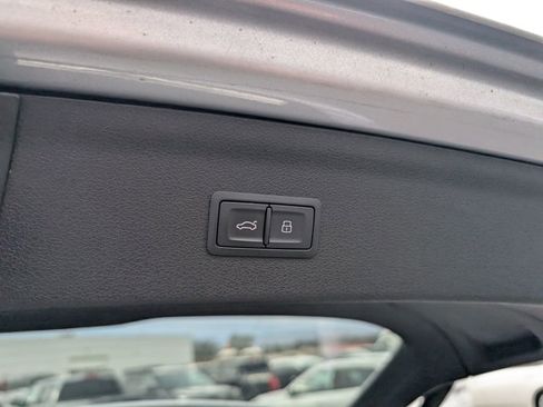 Used 2016 Audi Q3 2.0T Prestige image 8