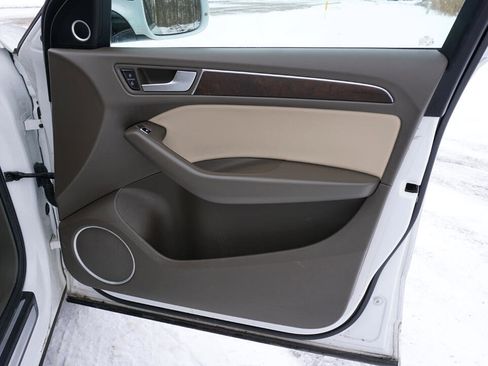 Used 2017 Audi Q5 2.0T Premium Plus image 25