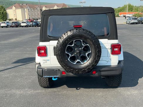 Used 2022 Jeep Wrangler Unlimited Rubicon 4xe w/ Steel Bumper Group AWD/4WD image 8