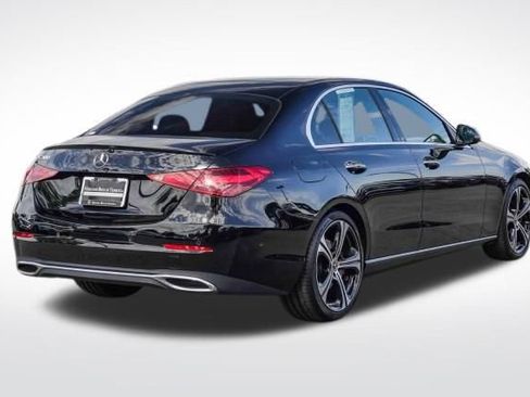 Used 2022 Mercedes-Benz C 300 Sedan image 7