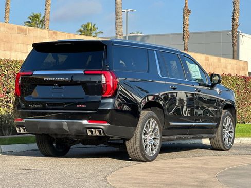 New 2026 GMC Yukon XL Denali image 4