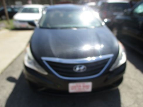 Used 2011 Hyundai Sonata GLS image 3