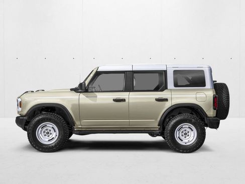 New 2026 Ford Bronco Heritage Edition AWD/4WD image 3