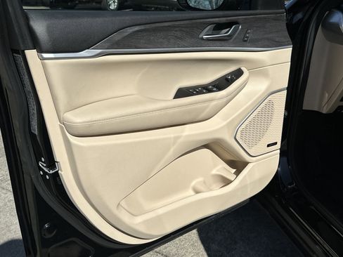 New 2024 Jeep Grand Cherokee Limited 4xe w/ Luxury Tech Group II image 10