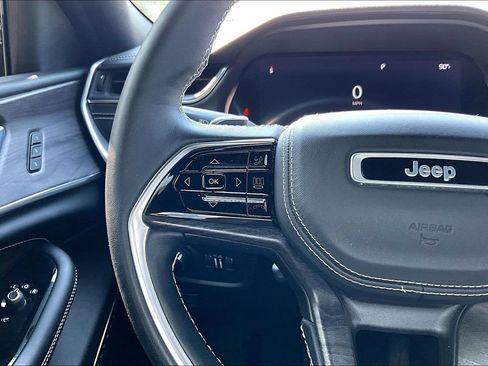 Used 2022 Jeep Grand Cherokee L Overland AWD/4WD image 24