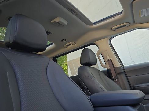 New 2026 Kia Carnival SX Prestige image 13