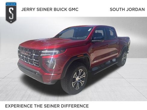 Used 2025 GMC Canyon AT4 w/ AT4 Premium Package AWD/4WD image 1
