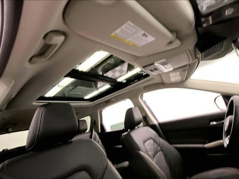 New 2025 Nissan Pathfinder Platinum w/ Lighting Package (N93) image 36