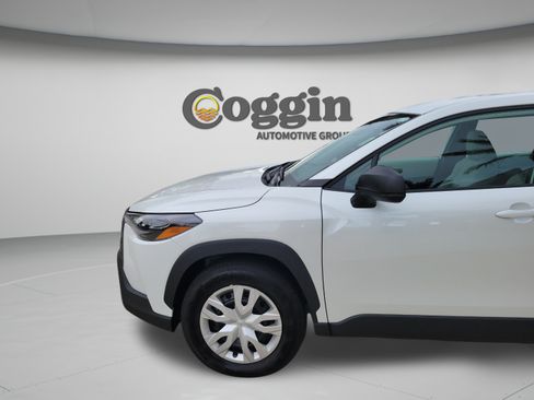 Used 2026 Toyota Corolla Cross L FWD image 29