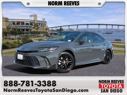 Certified 2026 Toyota Camry SE FWD image 1