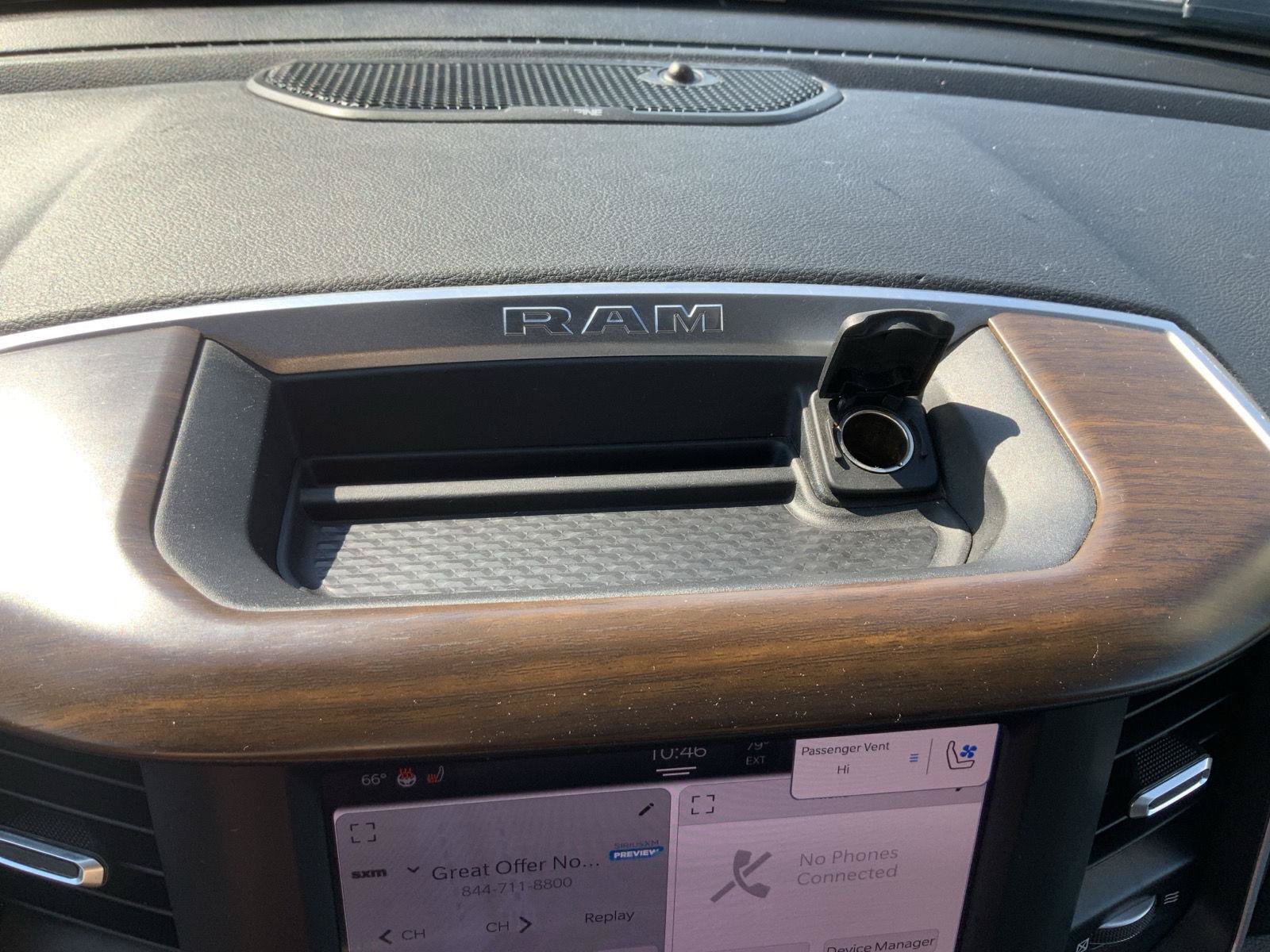 Used 2022 RAM 1500 Laramie AWD/4WD image 32