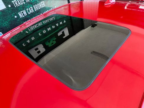 Used 2019 Chevrolet Camaro SS image 13