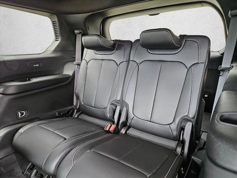 New 2026 Jeep Grand Cherokee L Limited RWD image 14