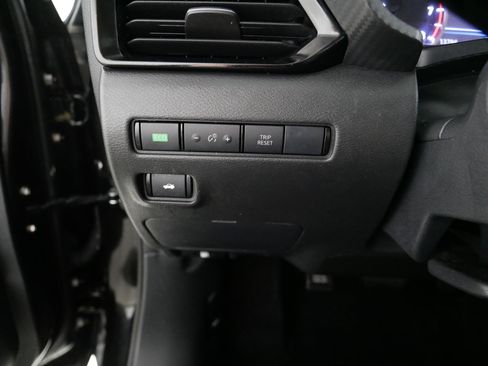 Used 2023 Nissan Sentra SV w/ All-Weather Package FWD image 26