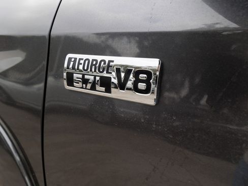 Used 2015 Toyota Tundra Limited image 12