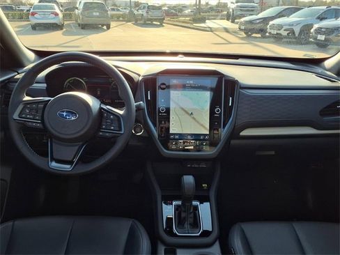 Certified 2025 Subaru Forester Limited image 5