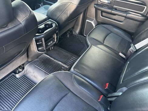 Used 2022 RAM 2500 Laramie AWD/4WD image 4