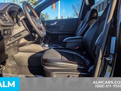 Used 2024 Ford Escape ST-Line image 19