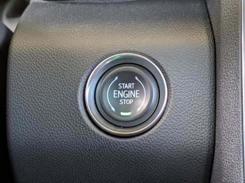 Used 2024 GMC Acadia Denali w/ Super Cruise Package image 36