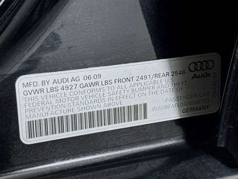 Used 2010 Audi A4 2.0T Premium image 37