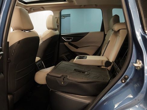 Used 2021 Subaru Forester Limited image 22