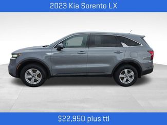 Used 2023 Kia Sorento LX video 2