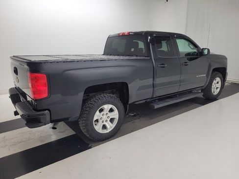 Used 2018 Chevrolet Silverado 1500 LT w/ All Star Edition image 10