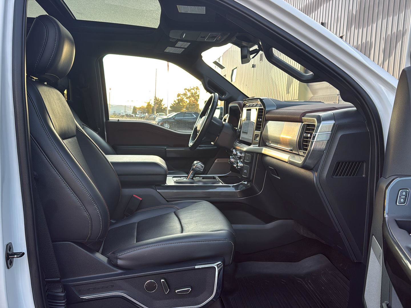 Used 2021 Ford F150 Lariat w/ Equipment Group 502A High AWD/4WD image 12