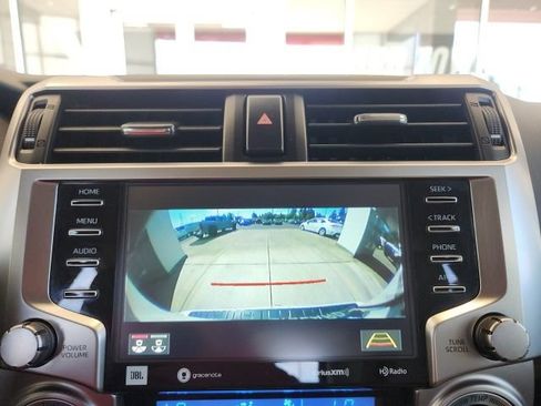 Certified 2022 Toyota 4Runner Limited AWD/4WD image 31