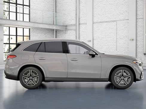 New 2026 Mercedes-Benz GLC 300 image 11