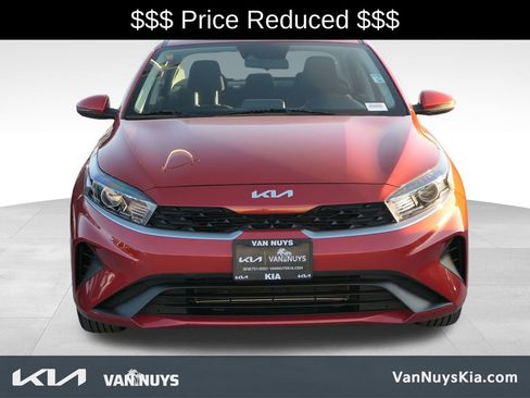 Used 2023 Kia Forte LXS w/ LXS Technology Package image 7