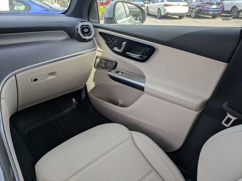 New 2026 Mercedes-Benz GLC 300 image 19