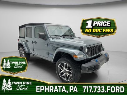 Used 2024 Jeep Wrangler Unlimited w/ Convenience Group