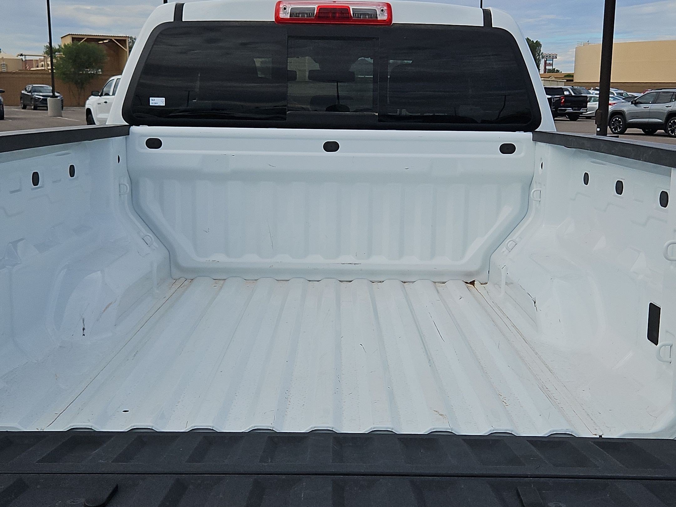 Used 2025 Chevrolet Colorado W/T w/ Advanced Trailering Package RWD image 33