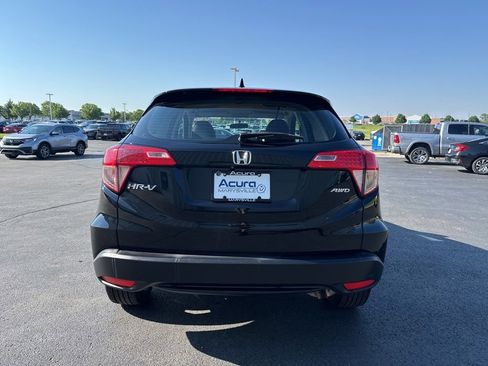 Used 2016 Honda HR-V LX image 6